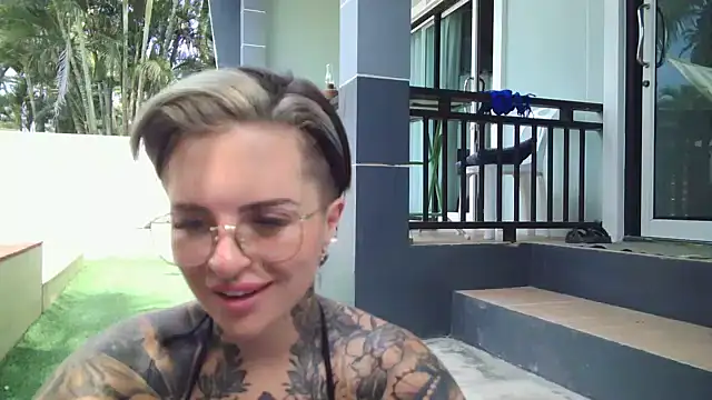 Snapshot of Alexandersonxo chatting on 27, 1, 2025 Alexandersonxo online show from 27, 1, 2025