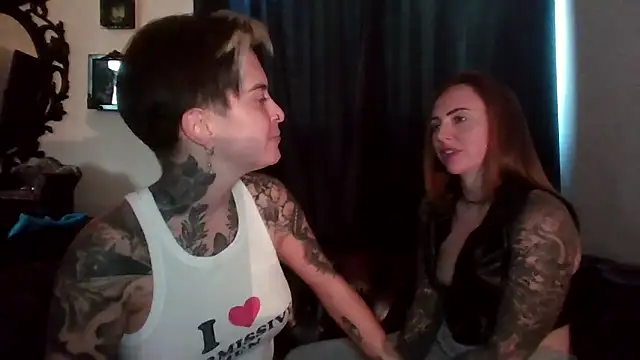 Snapshot of Alexandersonxo chatting on 17, 11, 2025 Alexandersonxo online show from 17, 11, 2025