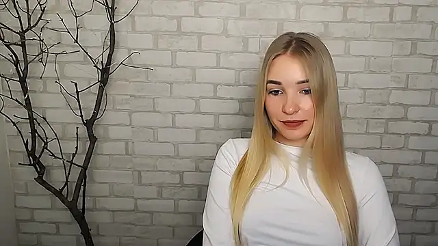 Queen ofLove online show from 21, 12, 2024