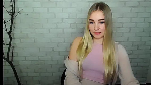 Queen ofLove online show from 31, 12, 2024