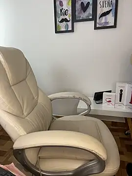 mariaan m  online show from 21, 4, 2026