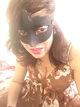 Inaya Mishra online show from 17, 1, 2025