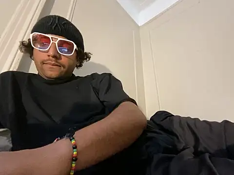 Snapshot of TacosSenpai chatting on 1, 1, 2025 TacosSenpai online show from 1, 1, 2025