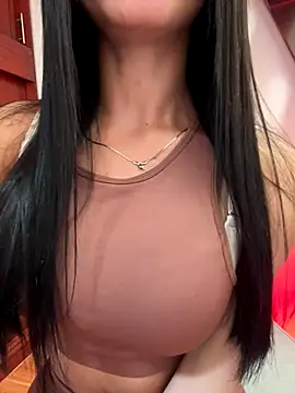 Snapshot of Lolitacooper chatting on 4, 11, 2025 Lolitacooper online show from 4, 11, 2025