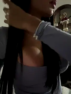 Snapshot of Lolitacooper chatting on 3, 12, 2025 Lolitacooper online show from 3, 12, 2025