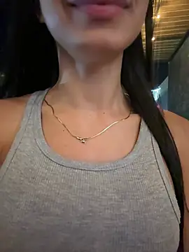 Snapshot of Lolitacooper chatting on 10, 1, 2026 Lolitacooper online show from 10, 1, 2026