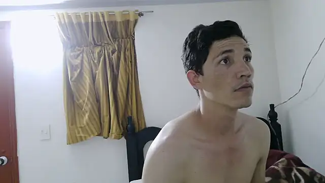 Snapshot of luxandracon23 chatting on 2, 3, 2026 luxandracon23 online show from 2, 3, 2026