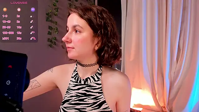 Snapshot of mind_game chatting on 6, 2, 2025 mind game online show from 6, 2, 2025