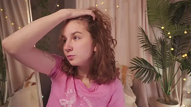 Snapshot of mind_game chatting on 5, 11, 2025 mind game online show from 5, 11, 2025