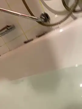 Gilgamesch1704 online show from 1, 2, 2025