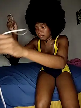 Snapshot of AriLennox_ chatting on 20, 2, 2026 AriLennox online show from 20, 2, 2026