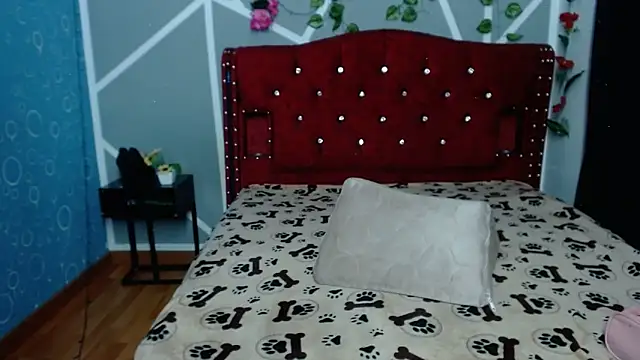 Snapshot of stephanieross202cl chatting on 7, 2, 2025 stephanieross202cl online show from 7, 2, 2025