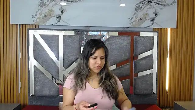 stephanieross202cl online show from 21, 2, 2026