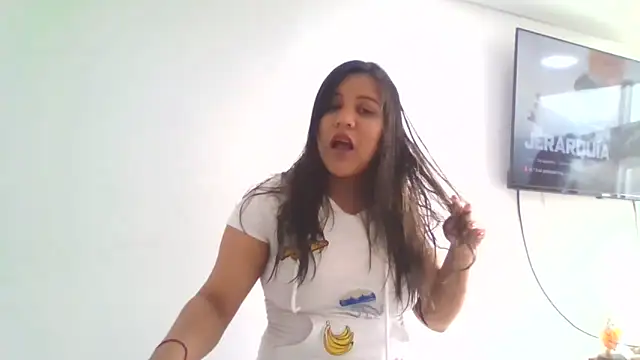 stephanieross202cl online show from 9, 3, 2026