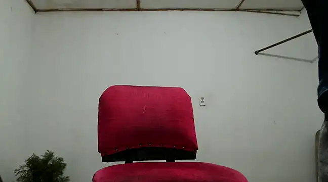 Snapshot of fernandez_latinblackk chatting on 18, 12, 2024 fernandez latinblackk online show from 18, 12, 2024