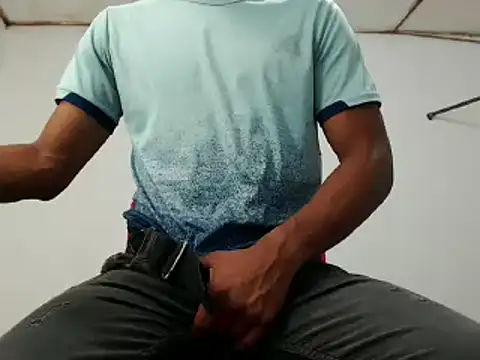 Snapshot of fernandez_latinblackk chatting on 9, 1, 2025 fernandez latinblackk online show from 9, 1, 2025