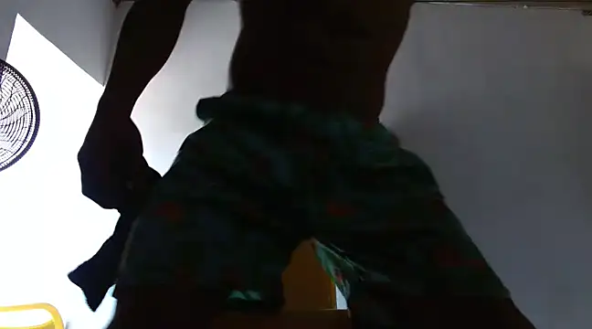 Snapshot of fernandez_latinblackk chatting on 12, 3, 2025 fernandez latinblackk online show from 12, 3, 2025