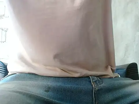 Snapshot of fernandez_latinblackk chatting on 23, 10, 2025 fernandez latinblackk online show from 23, 10, 2025