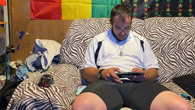 Snapshot of ScubaStevex chatting on 23, 6, 2026 ScubaStevex online show from 23, 6, 2026