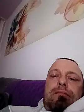 ich411983 online show from 23, 9, 2025