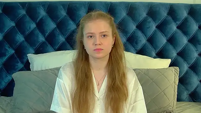 Snapshot of SelinSwarovski chatting on 2, 4, 2026 SelinSwarovski online show from 2, 4, 2026