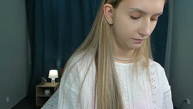 MayBennett online show from 28, 12, 2024