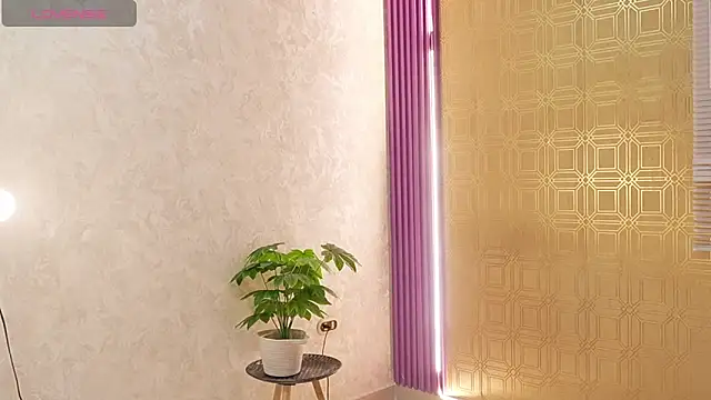 Bella19  online show from 24, 2, 2026