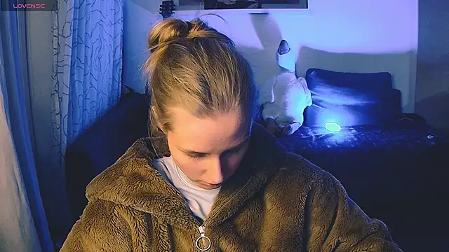 KatiKate online show from 2, 12, 2024