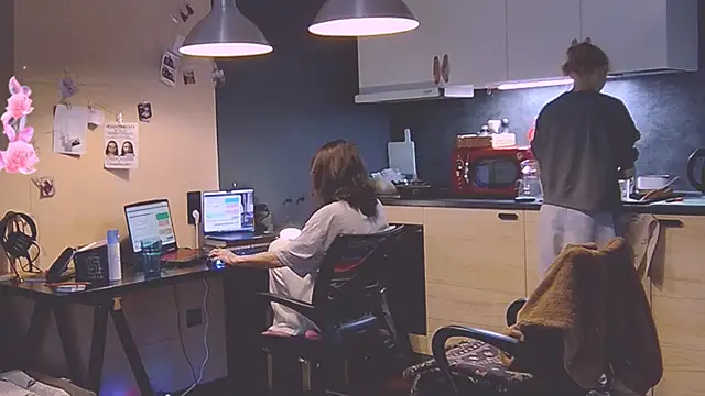 KatiKate online show from 7, 3, 2025