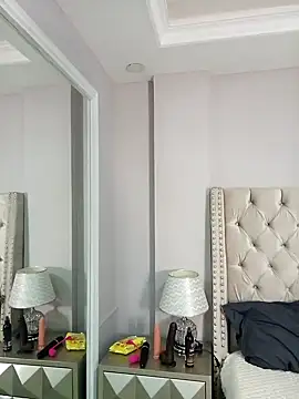 KloheCurvy online show from 22, 1, 2025