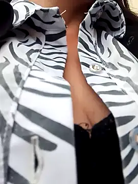 Snapshot of celeste-30_ chatting on 5, 2, 2025 celeste-30 online show from 5, 2, 2025