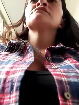 Snapshot of celeste-30_ chatting on 4, 3, 2025 celeste-30 online show from 4, 3, 2025