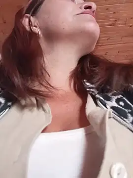 Snapshot of celeste-30_ chatting on 1, 10, 2025 celeste-30 online show from 1, 10, 2025