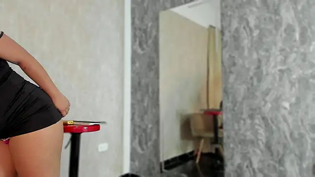 Snapshot of Violetrousse chatting on 7, 3, 2025 Violetrousse online show from 7, 3, 2025