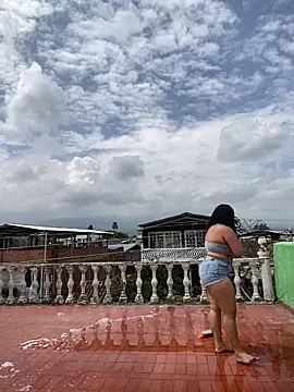 Snapshot of Violetrousse chatting on 6, 11, 2025 Violetrousse online show from 6, 11, 2025