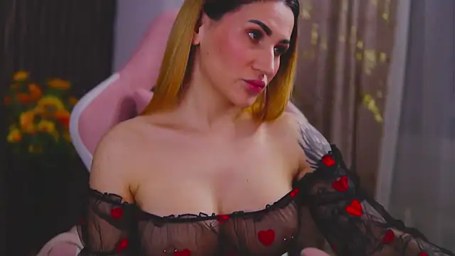 Snapshot of KimSkyex chatting on 24, 2, 2025 KimSkyex online show from 24, 2, 2025