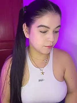 Blancanievess online show from 13, 11, 2025