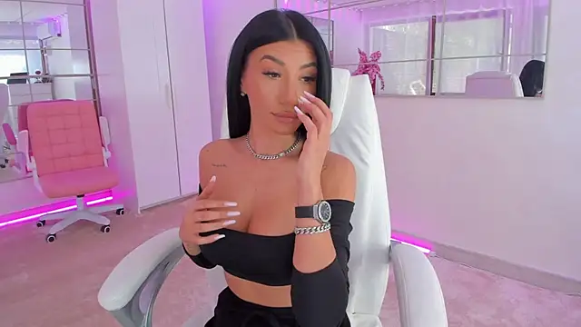 missdiamond  online show from 17, 4, 2026