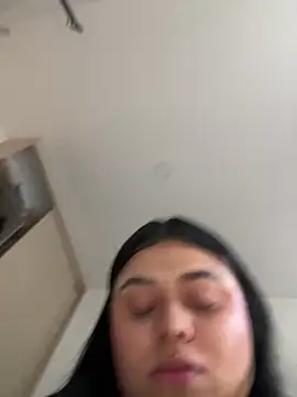 alissonfernandez  online show from 13, 2, 2025