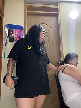 alissonfernandez  online show from 27, 3, 2026