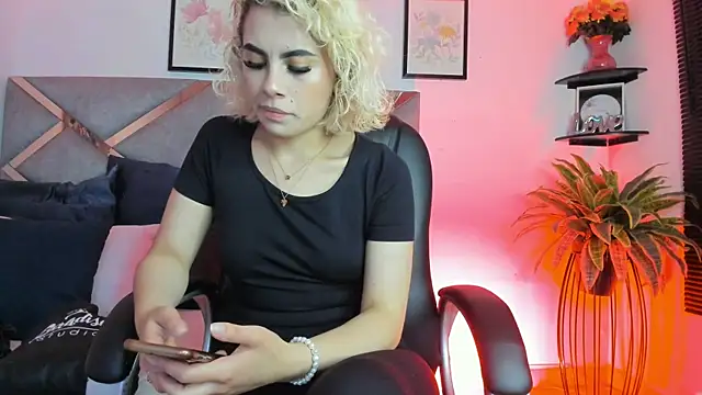 marian pinzon online show from 16, 4, 2026