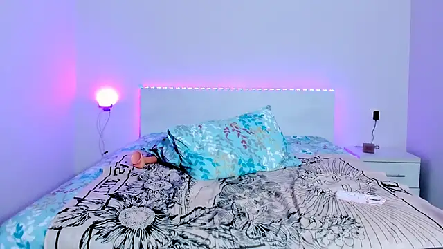 Shadow Strik online show from 6, 1, 2025