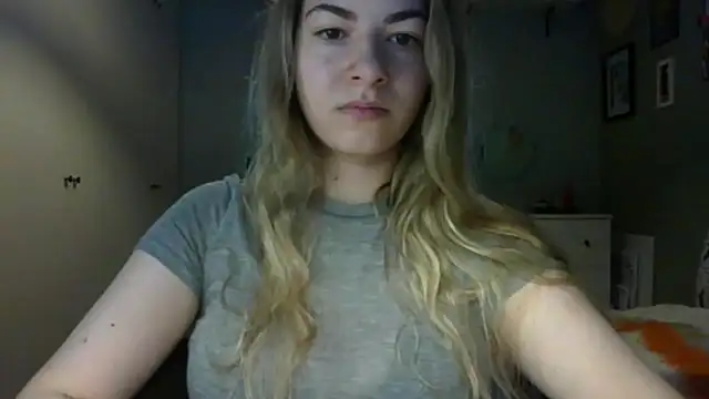 Snapshot of ROSIEx_sweet chatting on 16, 6, 2026 ROSIEx sweet online show from 16, 6, 2026
