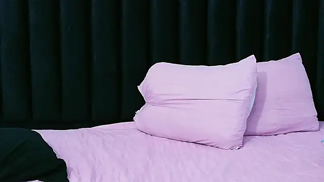 hornybarelylegalgirl online show from 9, 4, 2026