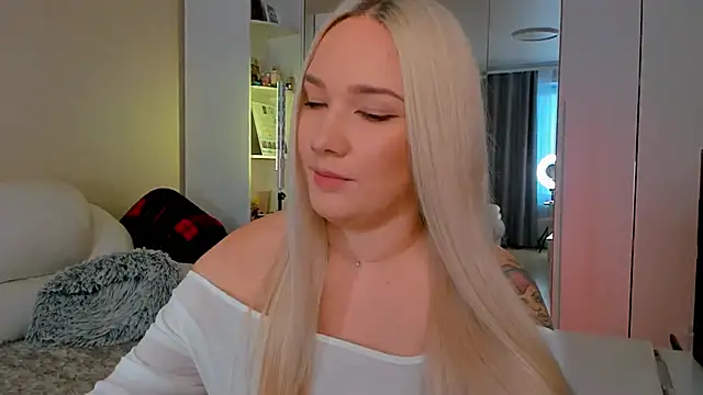 Snapshot of 1AlexaGoddess3 chatting on 26, 9, 2025 1AlexaGoddess3 online show from 26, 9, 2025