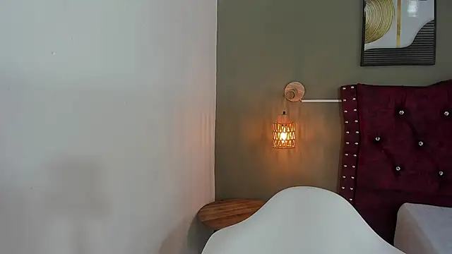 angela nix online show from 16, 12, 2025