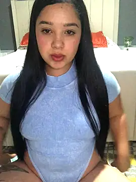 Julieta 333 online show from 13, 9, 2025