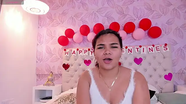 Carolina Evanss online show from 15, 2, 2025