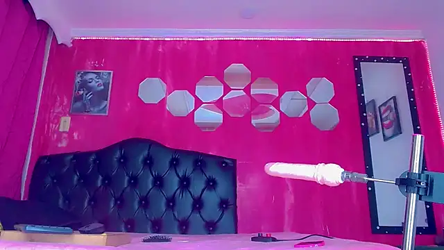 Snapshot of TiffanyMackensyy chatting on 29, 11, 2025 TiffanyMackensyy online show from 29, 11, 2025