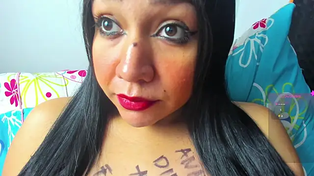 Snapshot of Venus_Blackk chatting on 14, 1, 2025 Venus Blackk online show from 14, 1, 2025